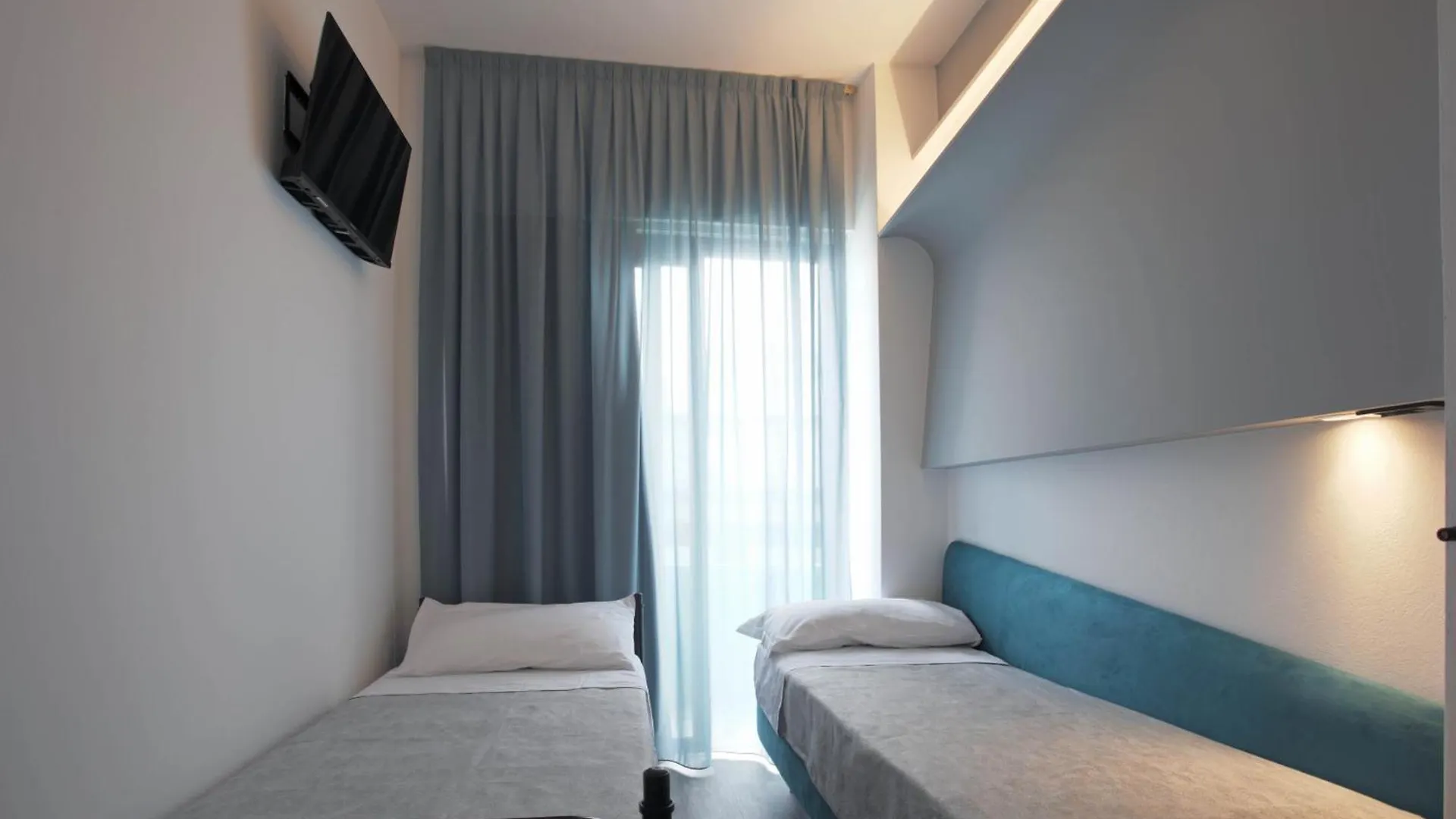 Hotel Ali D'Oro Rimini 3*,